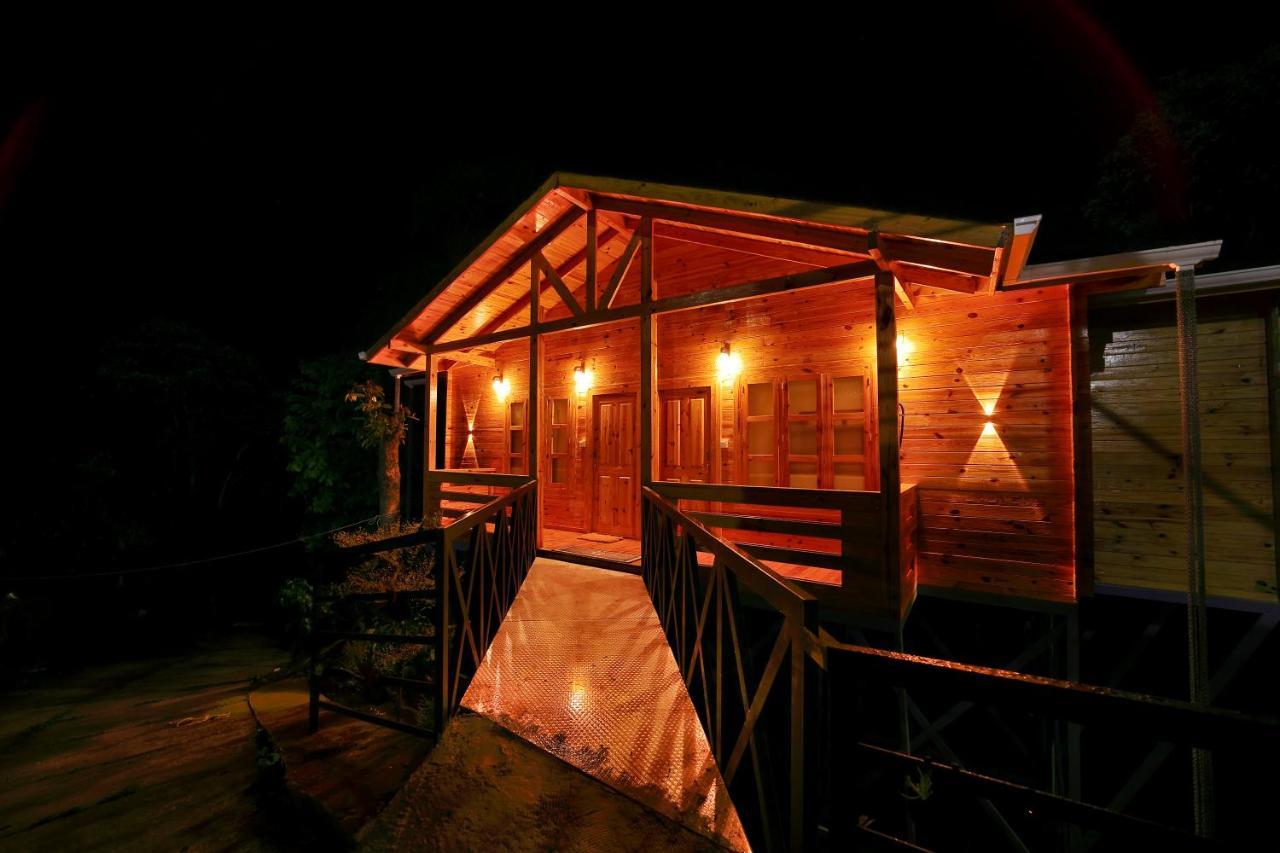 Woodrose Resort Kalpatta Exterior foto
