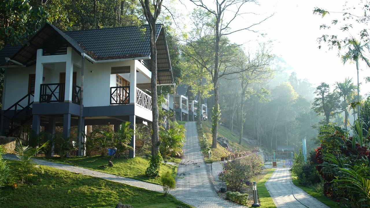Woodrose Resort Kalpatta Exterior foto